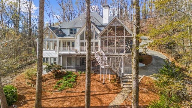 2230 Huntingdon Court, Gainesville, GA 30506