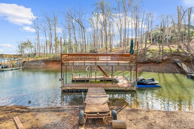 2230 Huntingdon Court, Gainesville, GA 30506