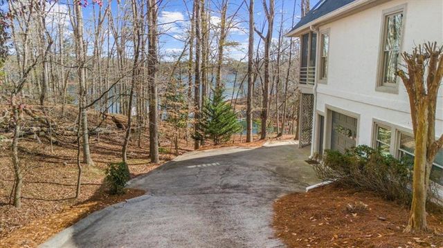 2230 Huntingdon Court, Gainesville, GA 30506