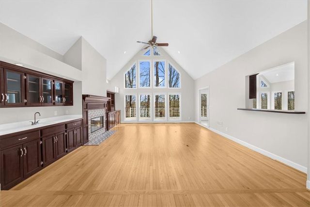 2230 Huntingdon Court, Gainesville, GA 30506