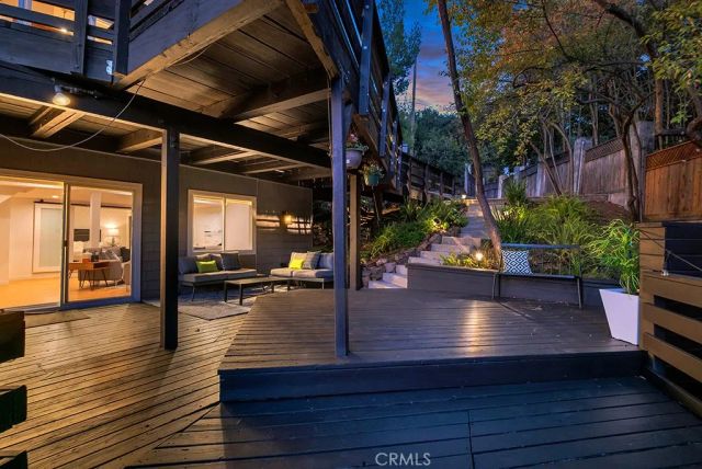 21670 Encina Road, Topanga, CA 90290