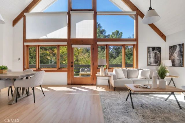 21670 Encina Road, Topanga, CA 90290