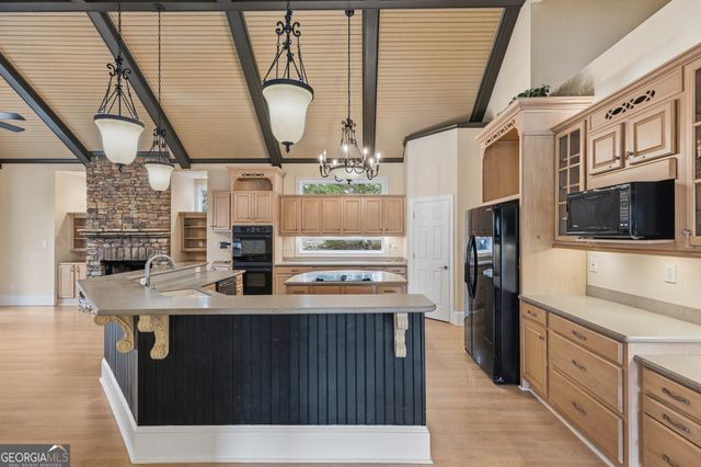 3020 Pinot Noir Way, Braselton, GA 30517