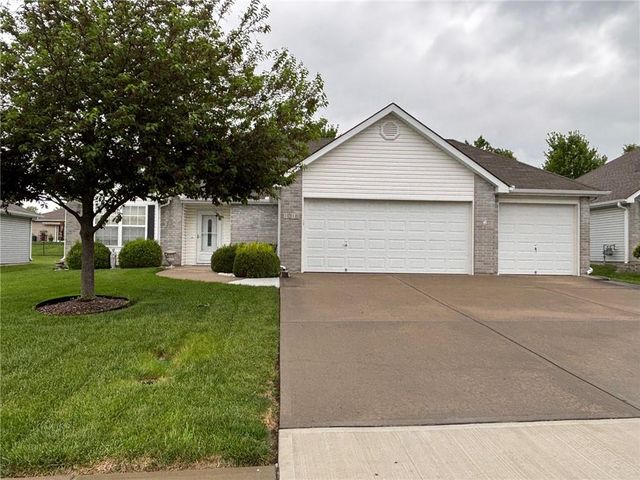 1016 Carlisle Drive, Raymore, MO 64083