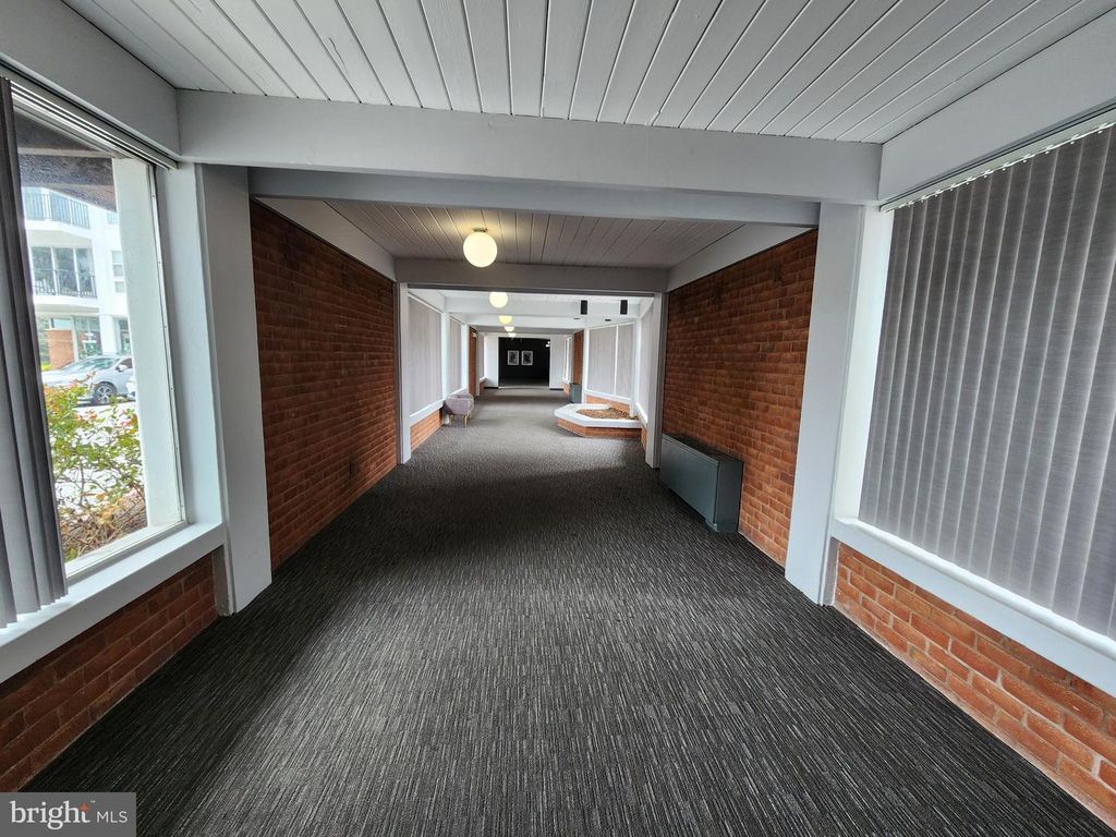 Image 4 of property listing at 6606 PARK HEIGHTS AVE #811, Baltimore, MD 21215