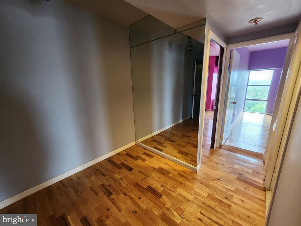 Image 45 of property listing at 6606 PARK HEIGHTS AVE #811, Baltimore, MD 21215