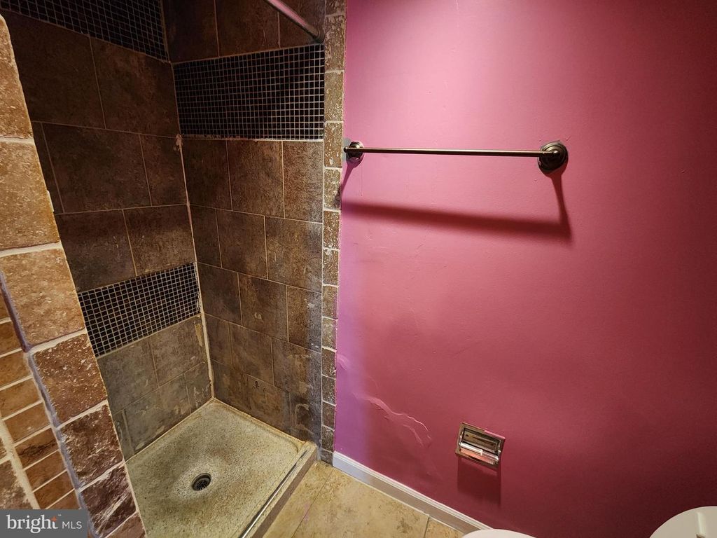 Image 48 of property listing at 6606 PARK HEIGHTS AVE #811, Baltimore, MD 21215