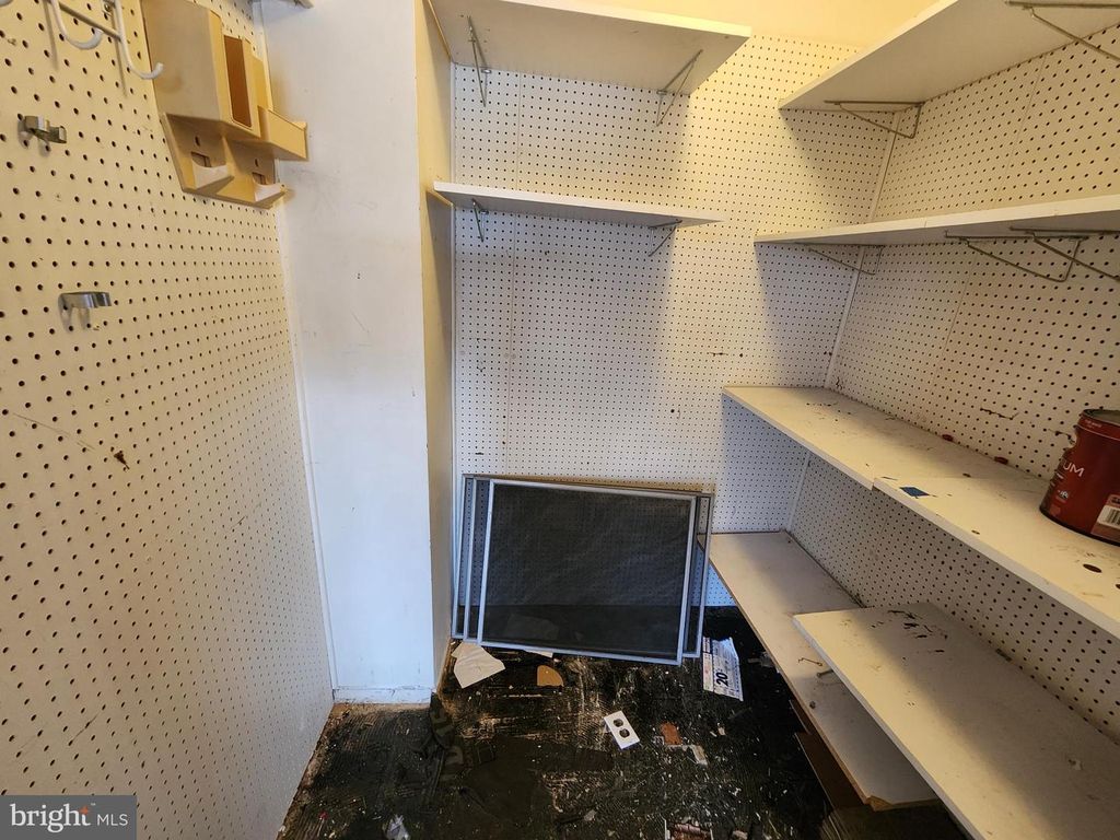 Image 50 of property listing at 6606 PARK HEIGHTS AVE #811, Baltimore, MD 21215