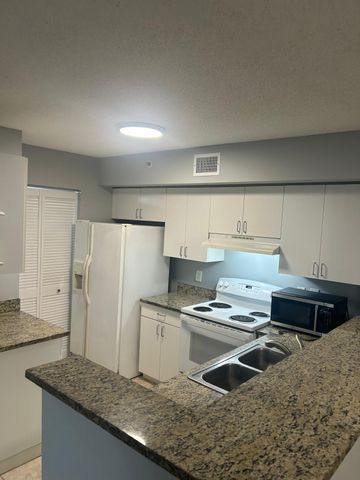 4820 N STATE ROAD 7 10103, Coconut Creek, FL 33073
