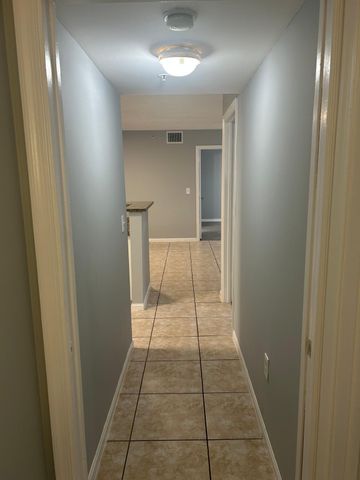 4820 N STATE ROAD 7 10103, Coconut Creek, FL 33073