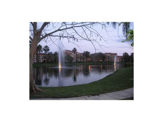 4820 N STATE ROAD 7 10103, Coconut Creek, FL 33073