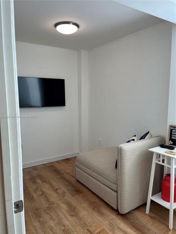 6917 Collins Ave 514, Miami Beach, FL 33141