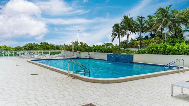 6917 Collins Ave 514, Miami Beach, FL 33141
