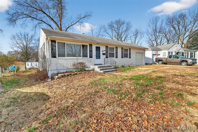 10213 Unicorn Drive, St Louis, MO 63137