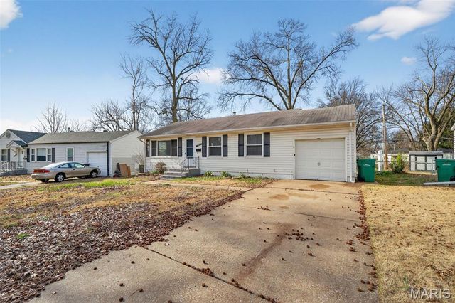 10213 Unicorn Drive, St Louis, MO 63137