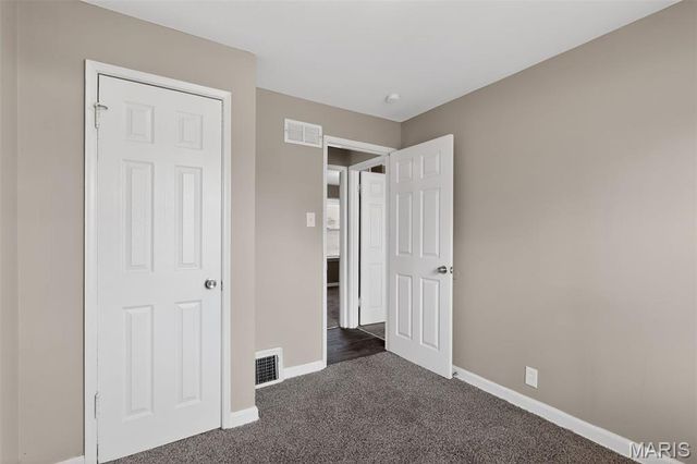 10213 Unicorn Drive, St Louis, MO 63137