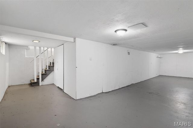 10213 Unicorn Drive, St Louis, MO 63137