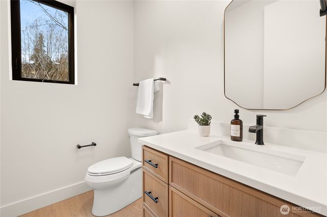 300 SE 208th Street, Bothell, WA 98012