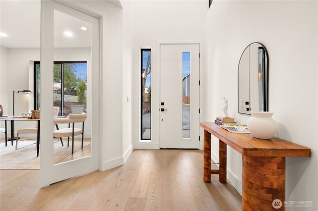 300 SE 208th Street, Bothell, WA 98012