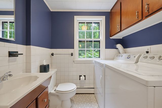 145 Nason Hill Rd, Sherborn, MA 01770