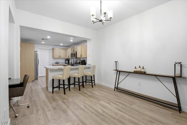 10231 Deerfield Beach Avenue 102, Las Vegas, NV 89129