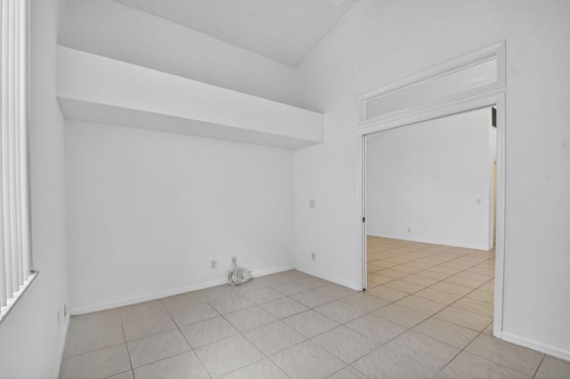 8812 Shoal Creek Lane, Boynton Beach, FL 33472