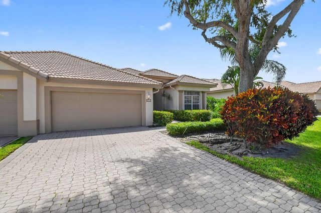 8812 Shoal Creek Lane, Boynton Beach, FL 33472