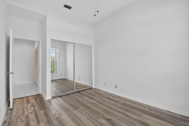8812 Shoal Creek Lane, Boynton Beach, FL 33472