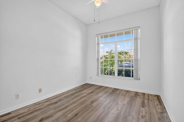 8812 Shoal Creek Lane, Boynton Beach, FL 33472
