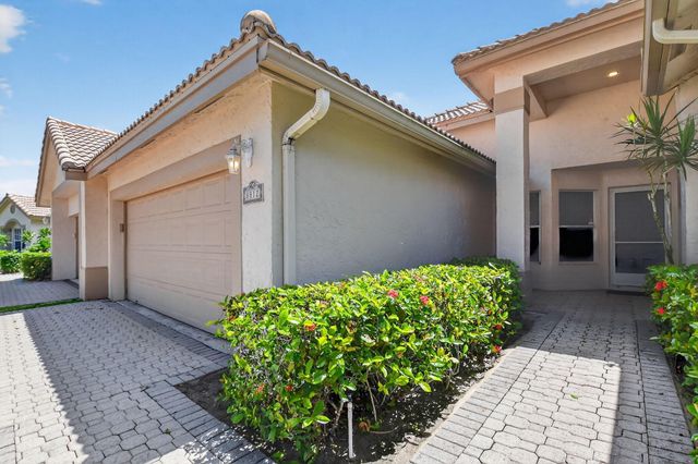 8812 Shoal Creek Lane, Boynton Beach, FL 33472