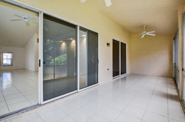 8812 Shoal Creek Lane, Boynton Beach, FL 33472
