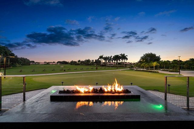 8812 Shoal Creek Lane, Boynton Beach, FL 33472
