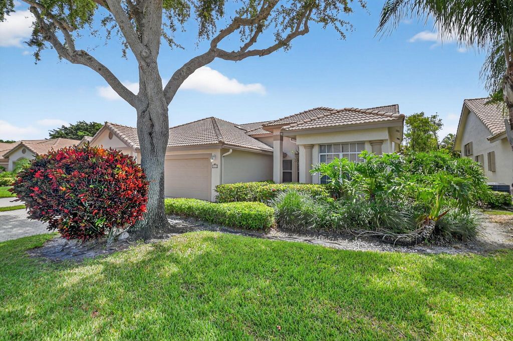 8812 Shoal Creek Lane, Boynton Beach, FL 33472