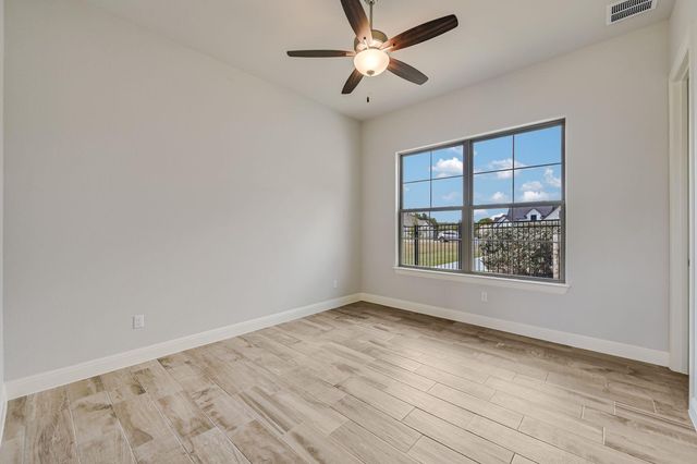 227 Dally CT, Dripping Springs, TX 78620