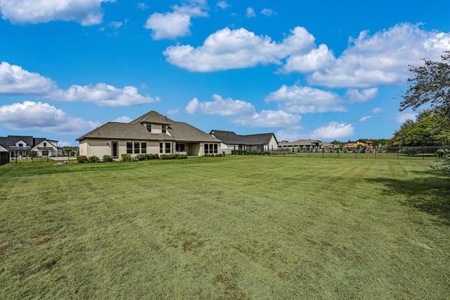 227 Dally CT, Dripping Springs, TX 78620