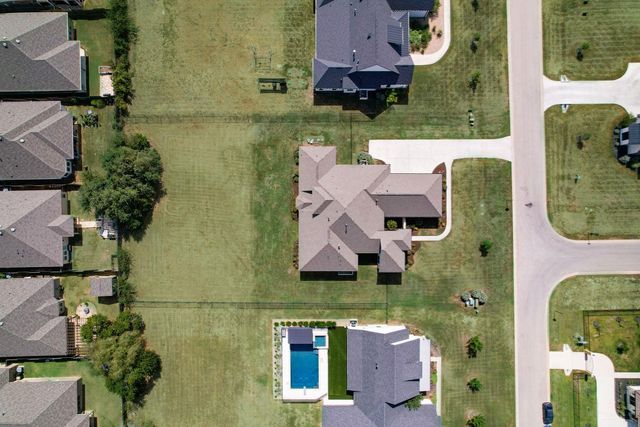 227 Dally CT, Dripping Springs, TX 78620