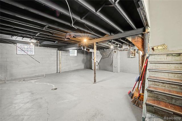 19338 Teppert Street, Detroit, MI 48234