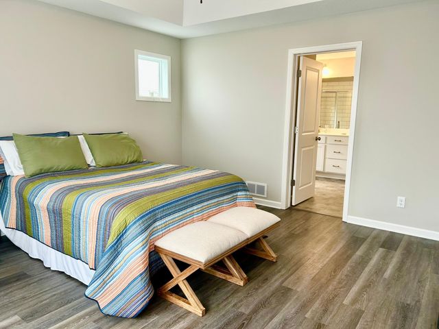 9931 Bluebird Street NW, Coon Rapids, MN 55433