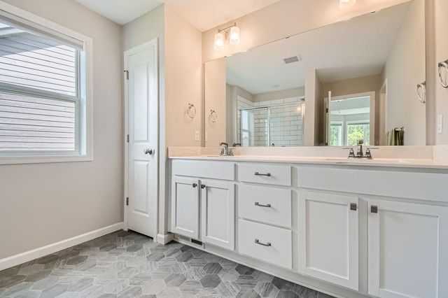 9931 Bluebird Street NW, Coon Rapids, MN 55433