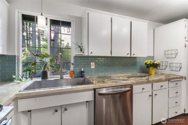 1235 Neil Street NE, Olympia, WA 98516