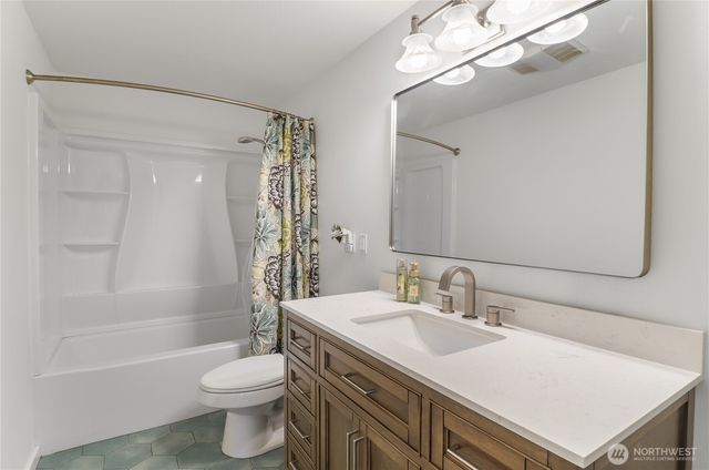 1235 Neil Street NE, Olympia, WA 98516