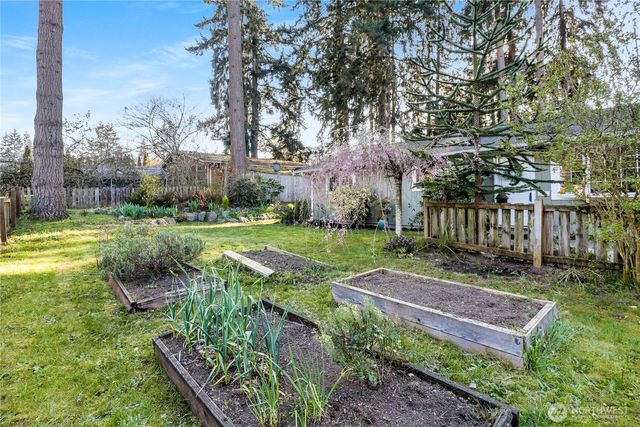 1235 Neil Street NE, Olympia, WA 98516