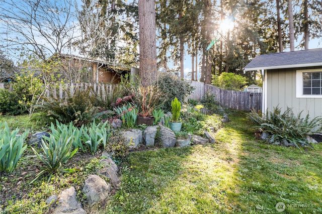 1235 Neil Street NE, Olympia, WA 98516