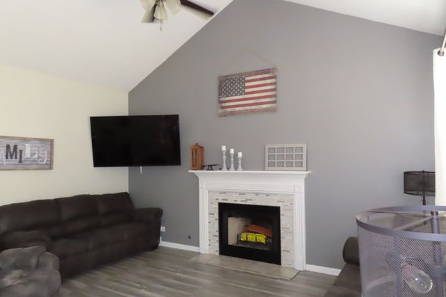 11401 S Preakness Drive, Plainfield, IL 60585