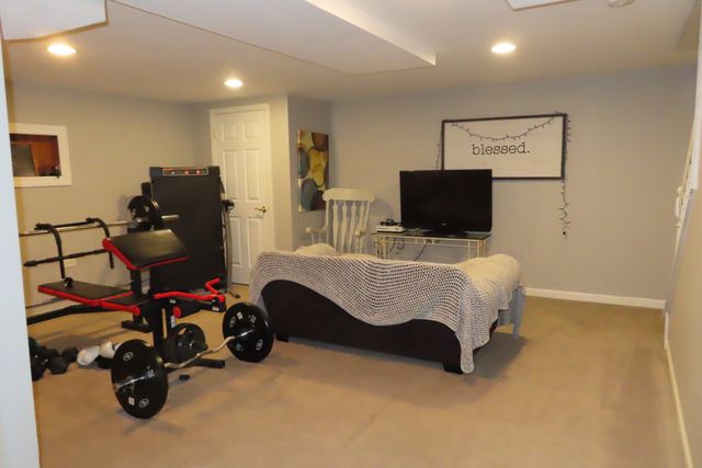 11401 S Preakness Drive, Plainfield, IL 60585