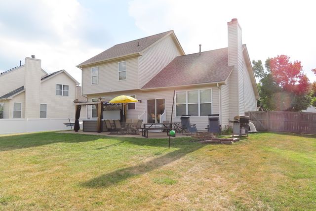 11401 S Preakness Drive, Plainfield, IL 60585