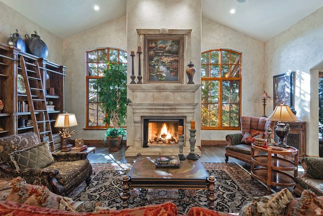 8778 S FALCON HEIGHTS LN, Sandy, UT 84093