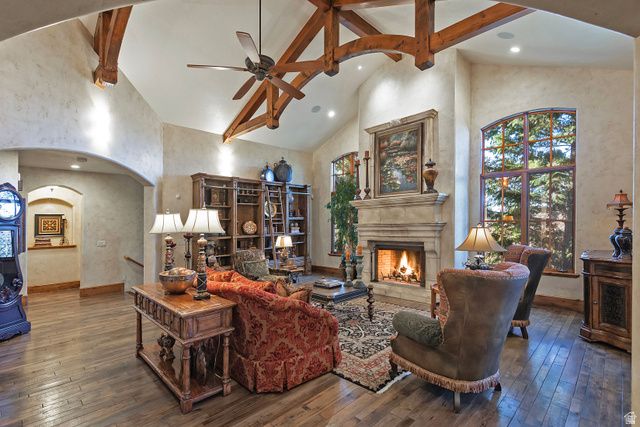 8778 S FALCON HEIGHTS LN, Sandy, UT 84093