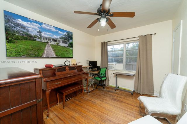 6250 NW 41st Street, Virginia Gardens, FL 33166
