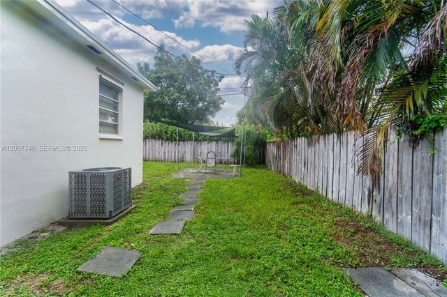 6250 NW 41st Street, Virginia Gardens, FL 33166